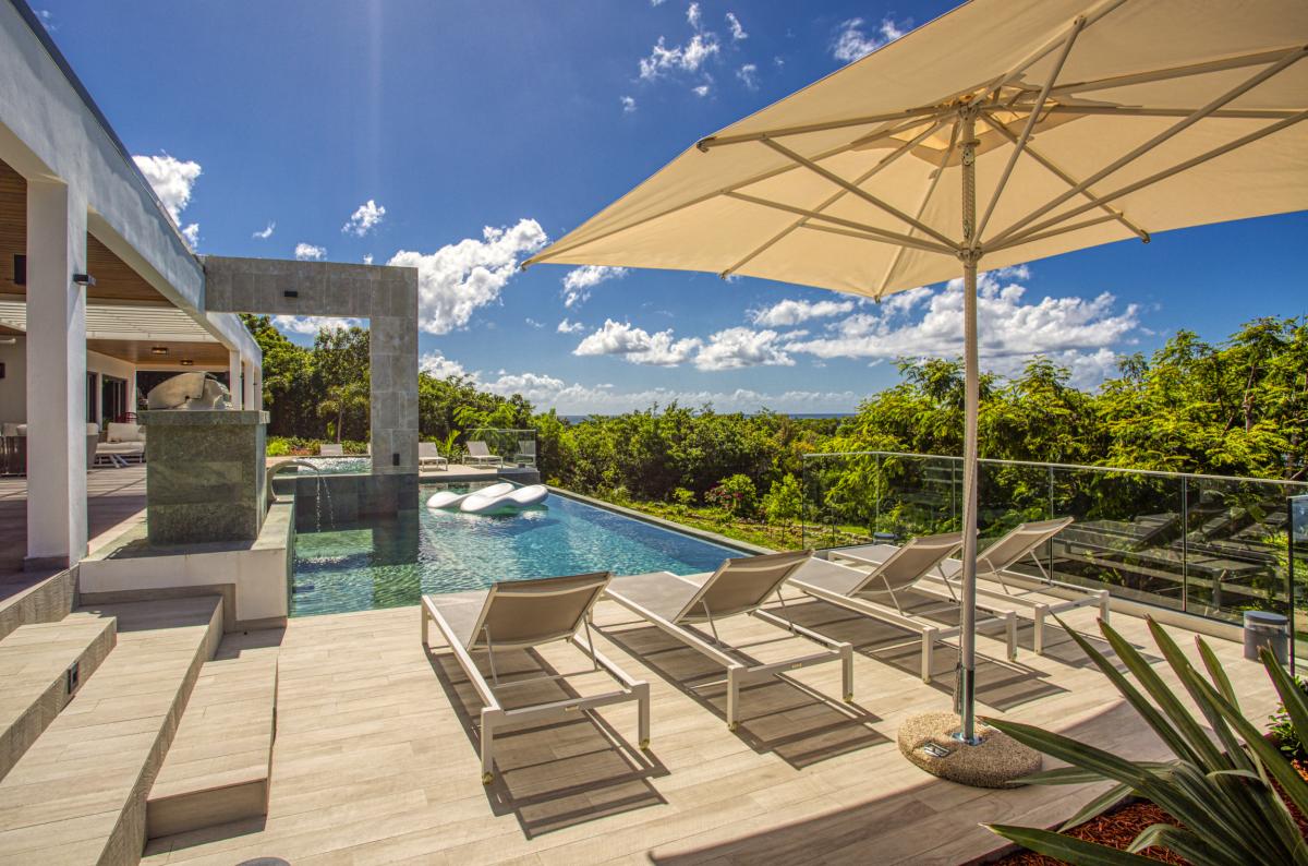 11 Location villa Terres Basses Saint Martin_piscine